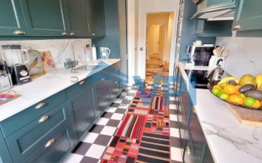 Apartment 6 rooms - image - 4