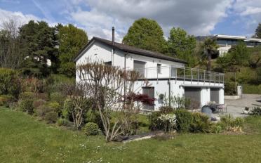 Einfamilienhaus 7.5 Zimmer - image - 1