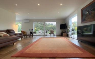 Einfamilienhaus 7.5 Zimmer - image - 9