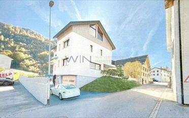 Building land - image - 2
