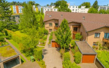 Einfamilienhaus 9.5 Zimmer - image - 4