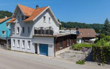Einfamilienhaus 7.5 Zimmer - image - 3