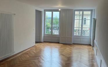 Wohnung 2.5 Zimmer - image - 2