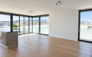 Wohnung 4.5 Zimmer - image - 4