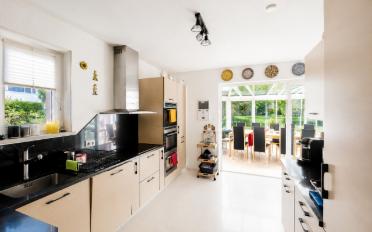 Doppeleinfamilienhaus 7.5 Zimmer - image - 6