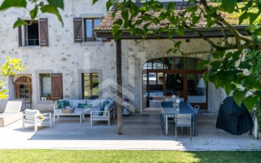 Maison 12 pièces - image - 2