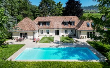 Maison 10 pièces - image - 1