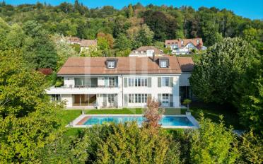 Maison 9.5 pièces - image - 1