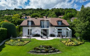 Single house 8 rooms - image - 2