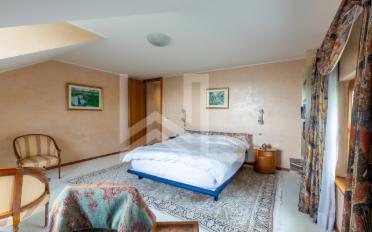 Single house 8 rooms - image - 9