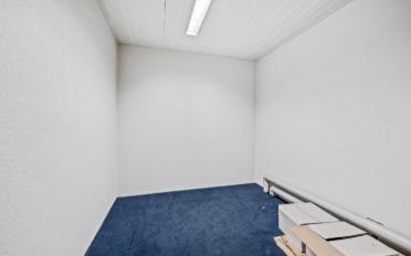 Office - image - 4