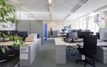 Bureau - image - 8