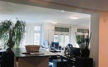 Bureau - image - 4