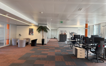 Bureau - image - 1