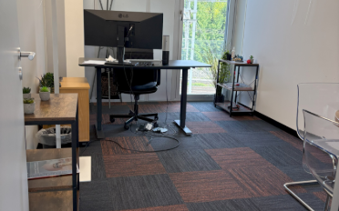 Bureau - image - 2