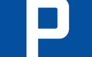 offener Parkplatz - image - 1
