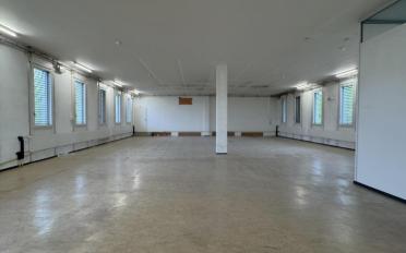 Commercial - image - 2