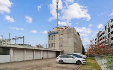 Commercial - image - 1