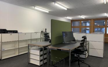 Office - image - 4