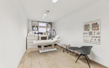 Office - image - 6