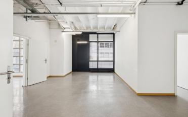 Office - image - 6