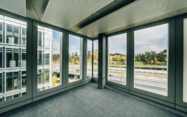 Commercial - image - 5
