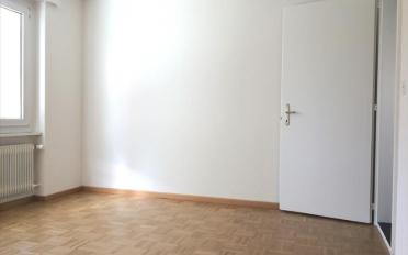 Apartment 4 rooms - image - 7