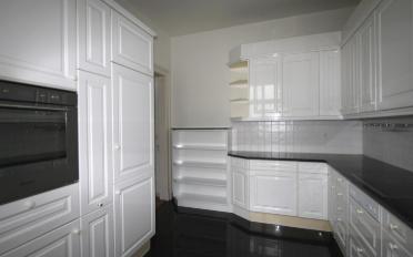 Apartment 4 rooms - image - 2