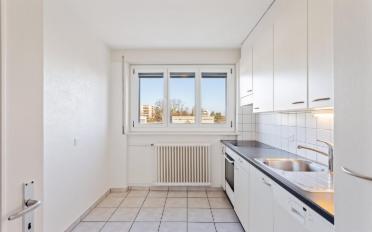 Apartment 4 rooms - image - 4