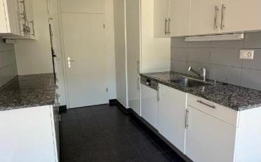 Apartment 5 rooms - image - 2