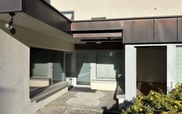 Commercial - image - 2