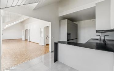 Apartment 7 rooms - image - 4