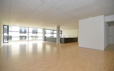 Commercial - image - 3