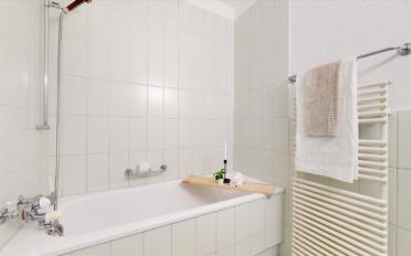 Dachwohnung 2.5 Zimmer - image - 7