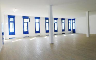 Office - image - 4