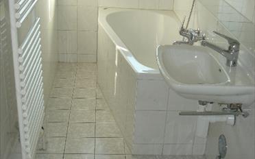 Apartment 4 rooms - image - 4