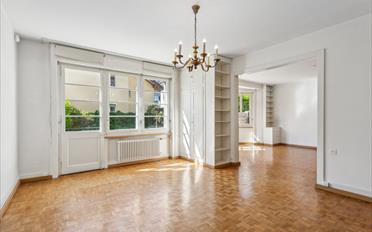 Maison contiguë 10 pièces - image - 5