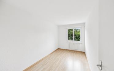 Apartment 4 rooms - image - 5