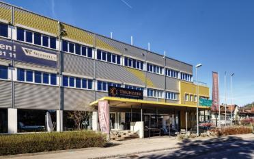Commercial - image - 9
