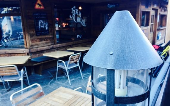 Dégustez plats régionaux et pizzas au Fer à cheval